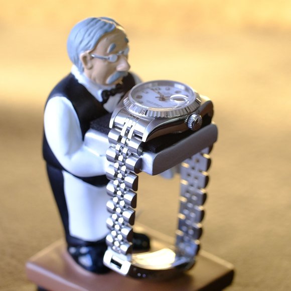 Rolex Datejust 69174 White Arabic Dial 26mm Watch - Picture 12 of 12